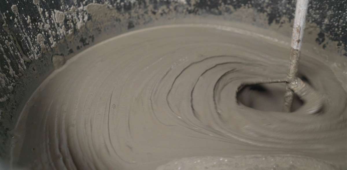 Mixing Adhesives and Grouts Mixing Adhesives and Grouts
